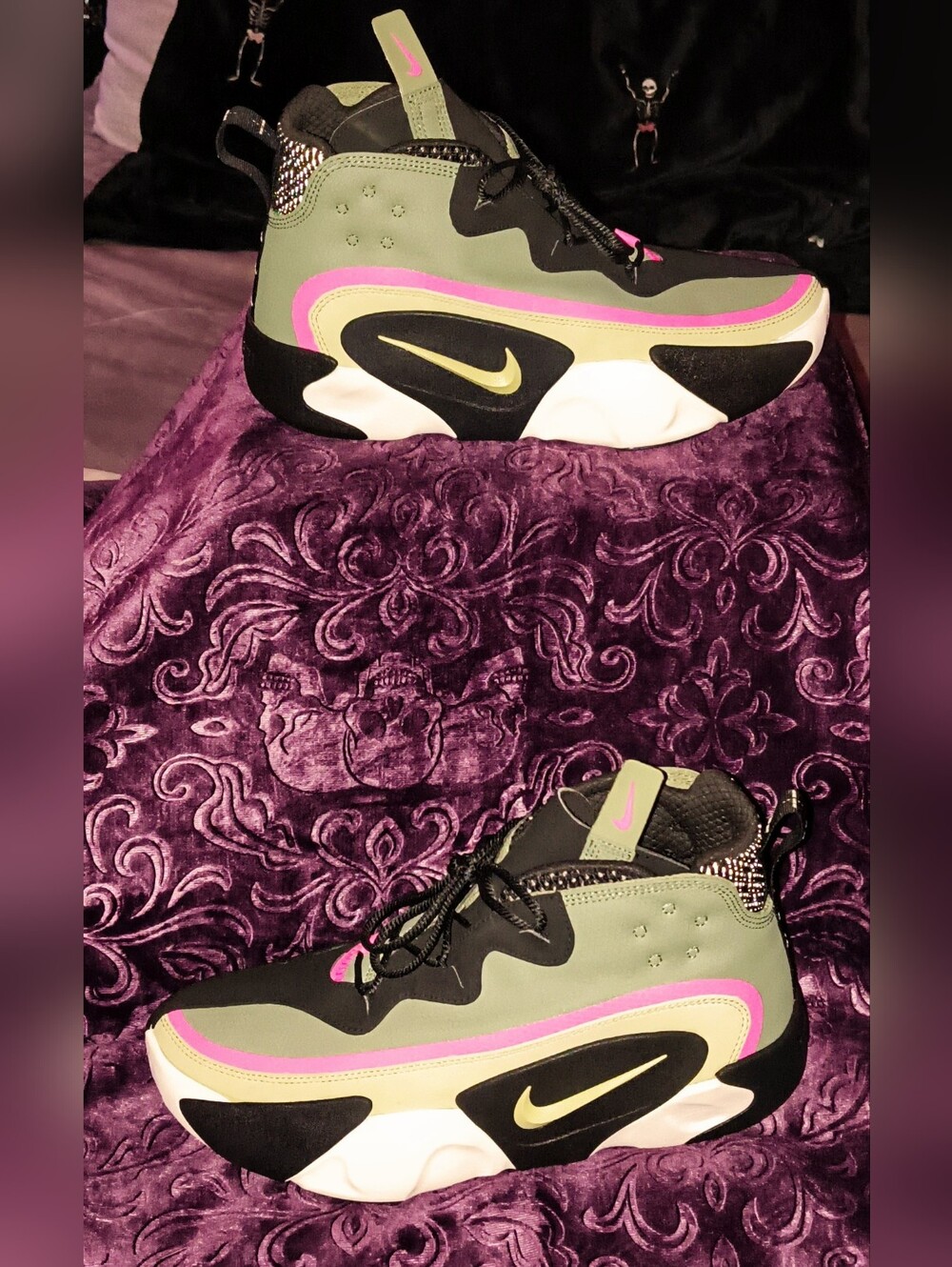 -NWOB- NIKE "React Frenzy" from the Exclusive "THE10TH" Collection!!!